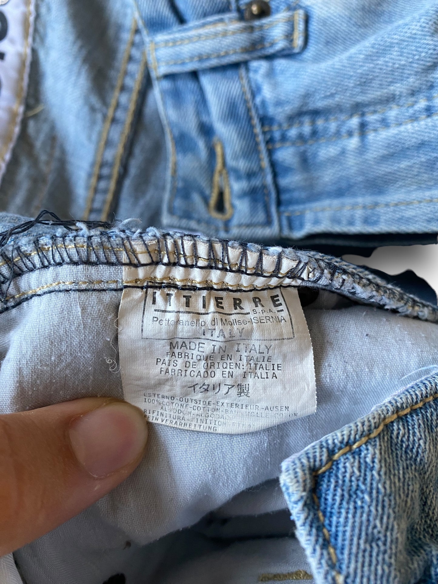 DOLCE & GABBANA DESTROY POEM JEANS (S-M)