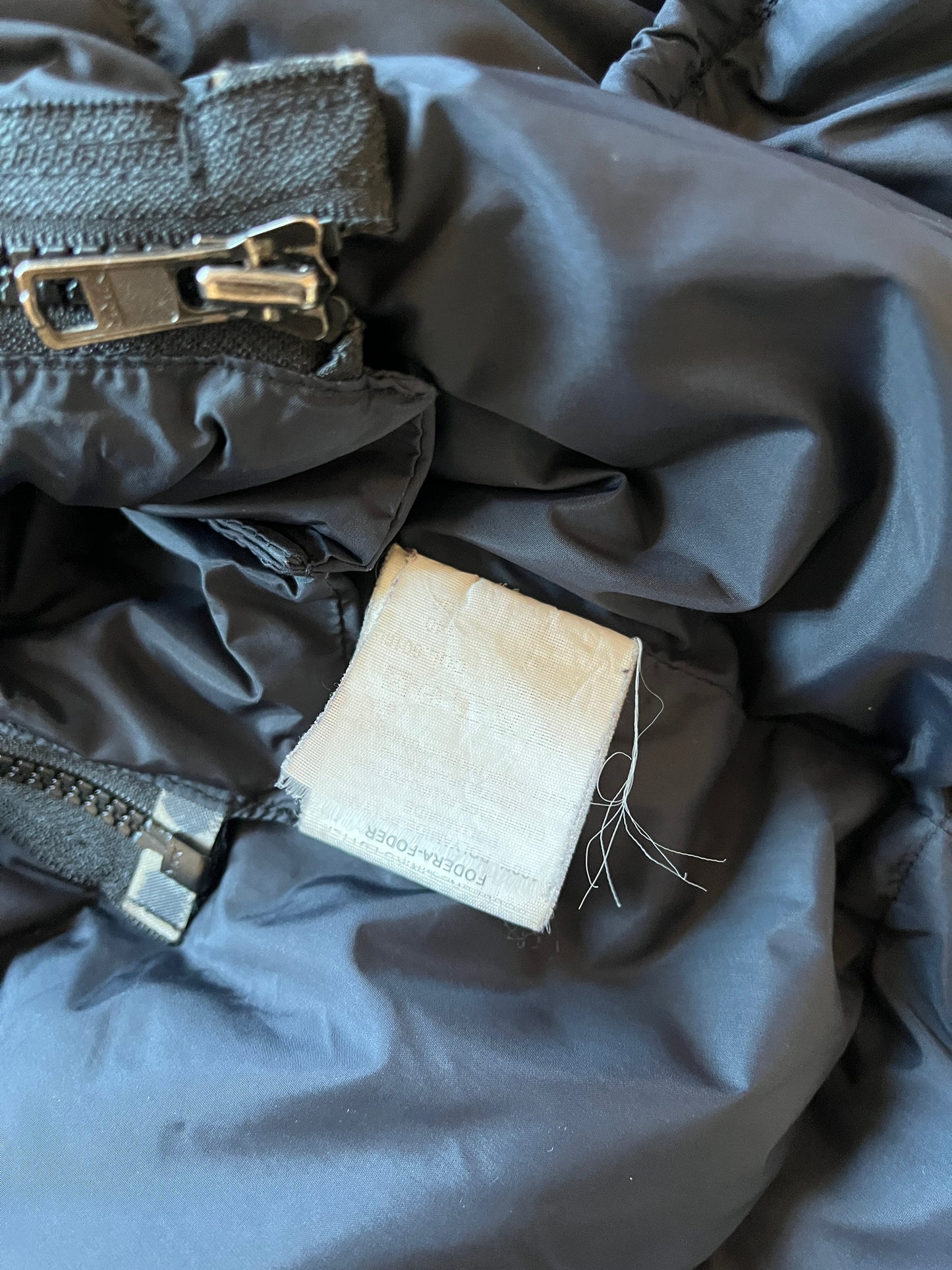 MONCLER PUFFER JACKET / VEST (S-WOMEN)