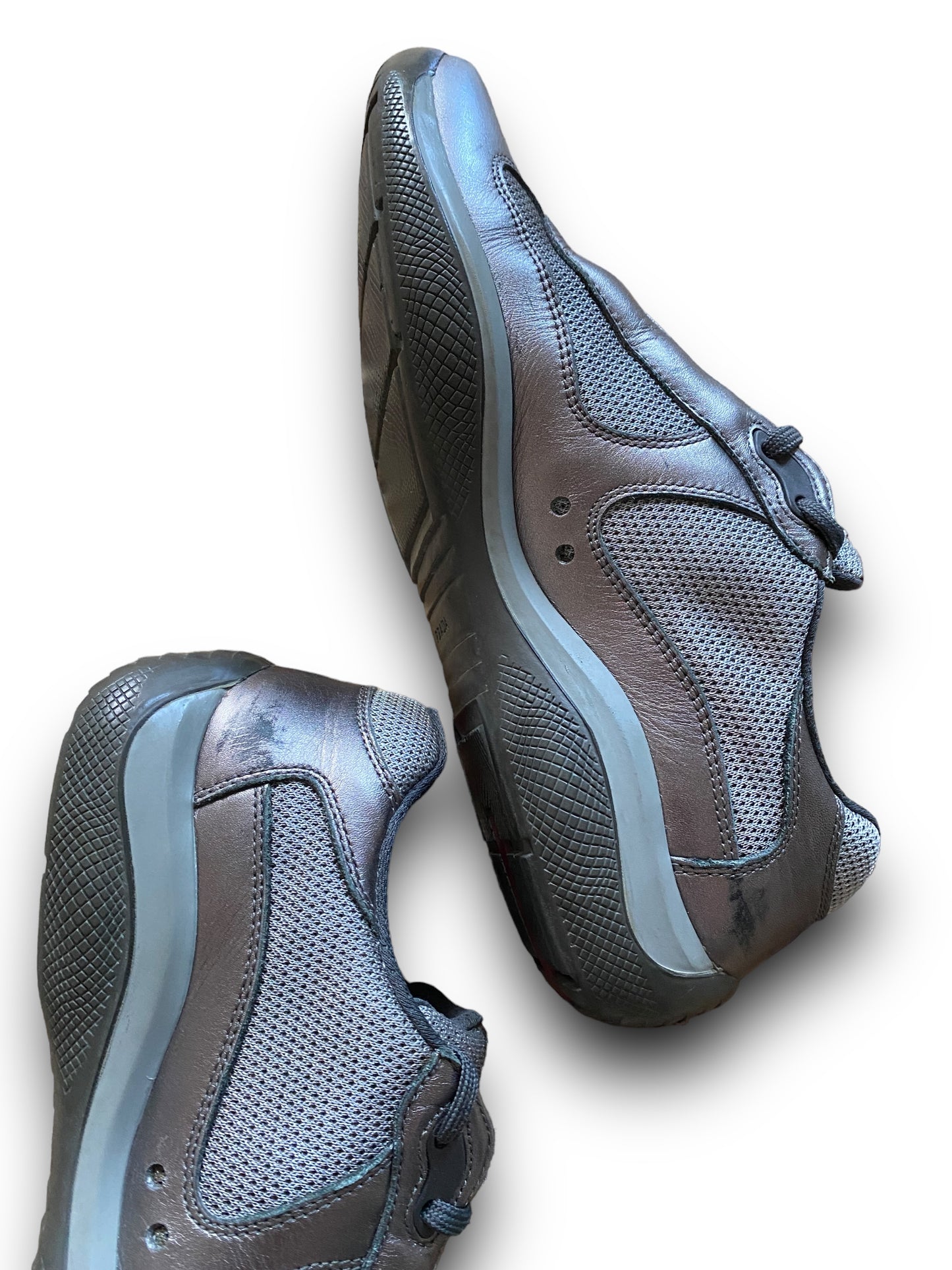 PRADA GREY SILVER LEATHER AMERICA’S CUP SHOES