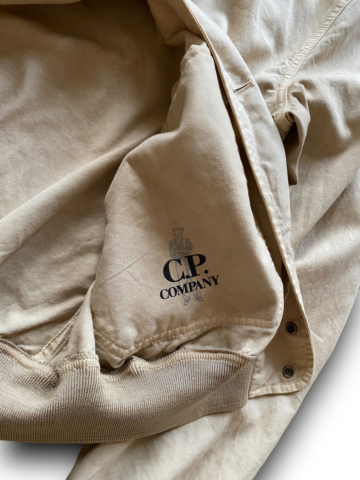 CP COMPANY BEIGE FLIGHT JACKET (M)