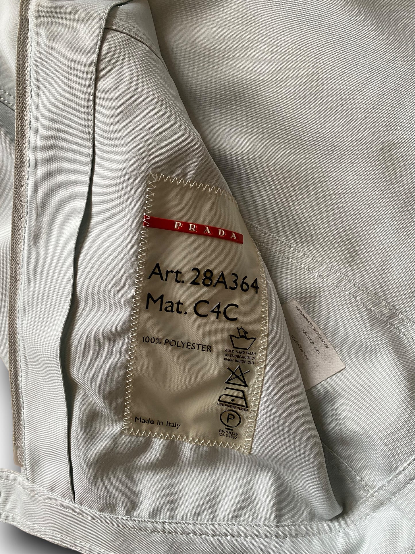 PRADA SPORT 00s BABY LIGHT BLUE JACKET (S-M)