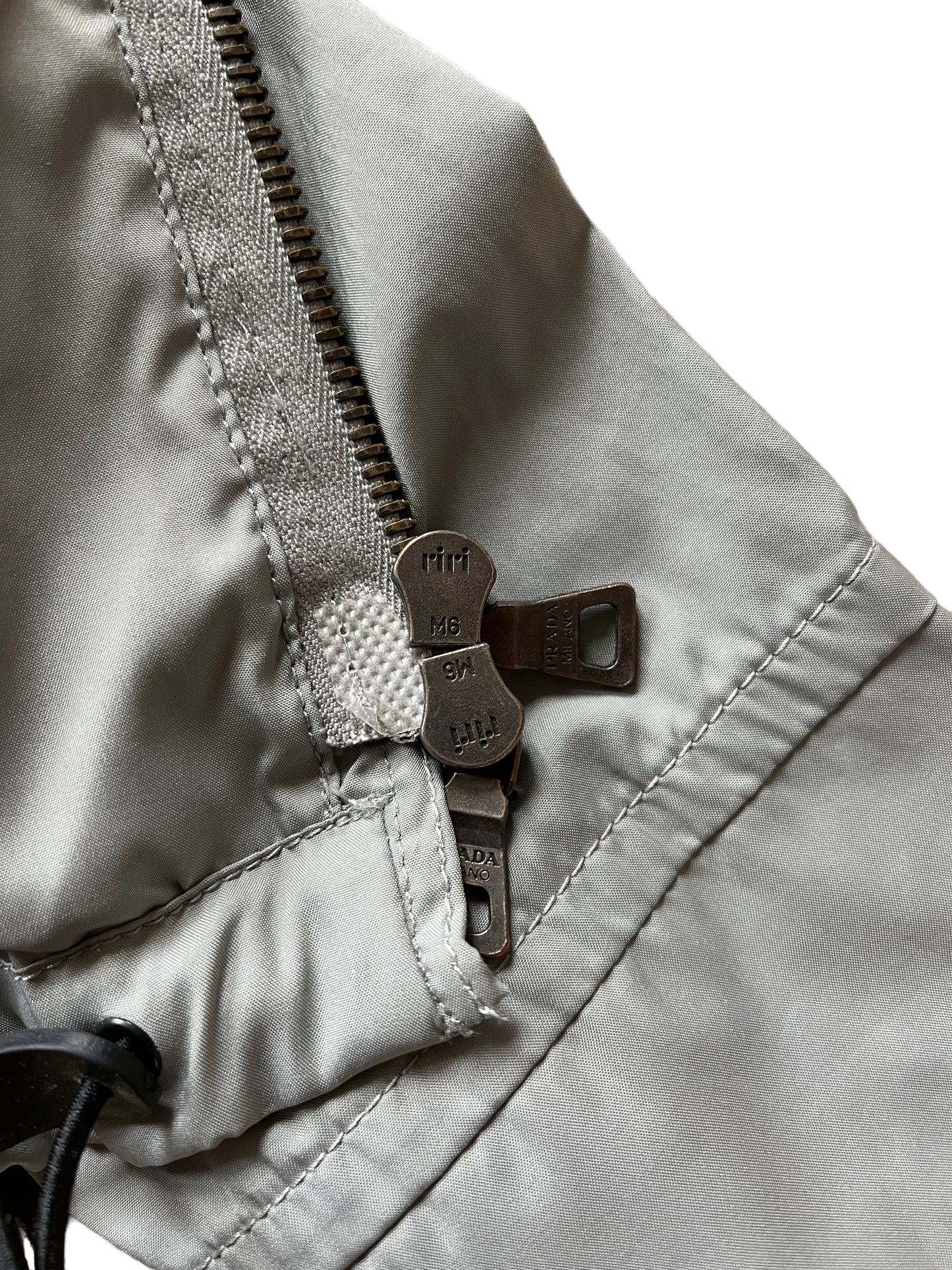 PRADA WINDBREAKER (XL)