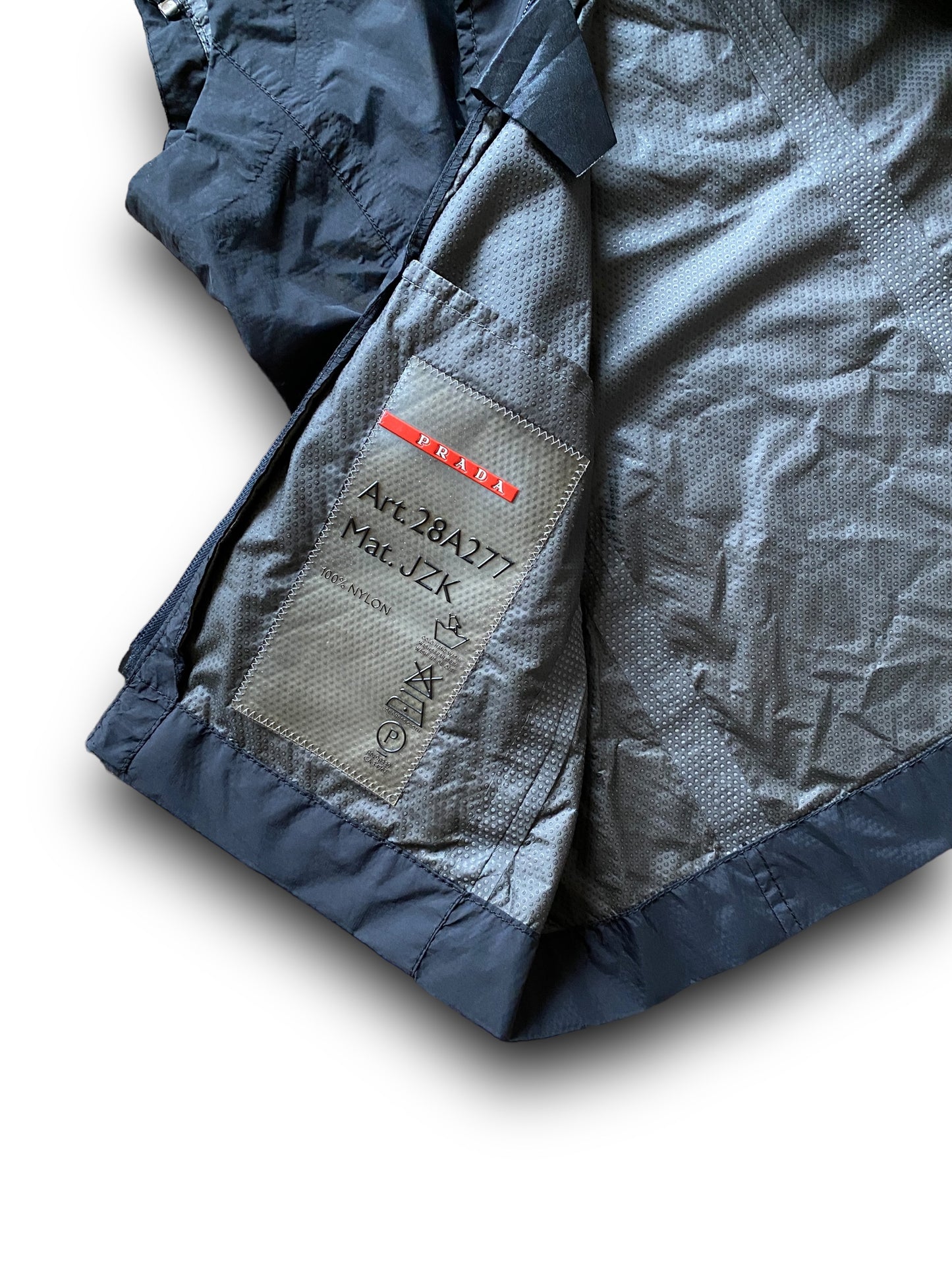 PRADA SPORT SLEEVELESS BLACK JACKET (S-M)