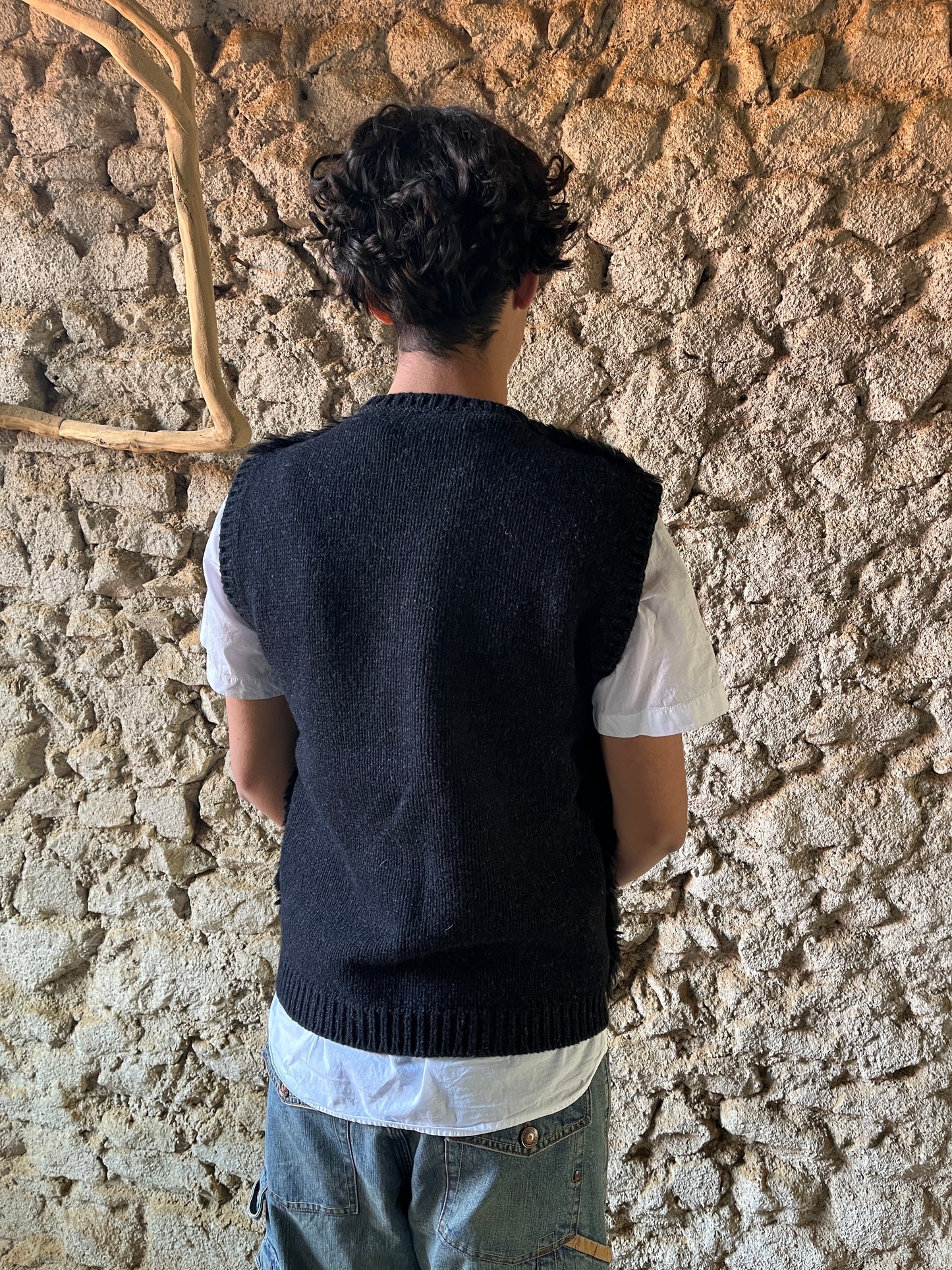 PRADA FW2007 BLACK FUR WOOL VEST SAMPLE (M-L)