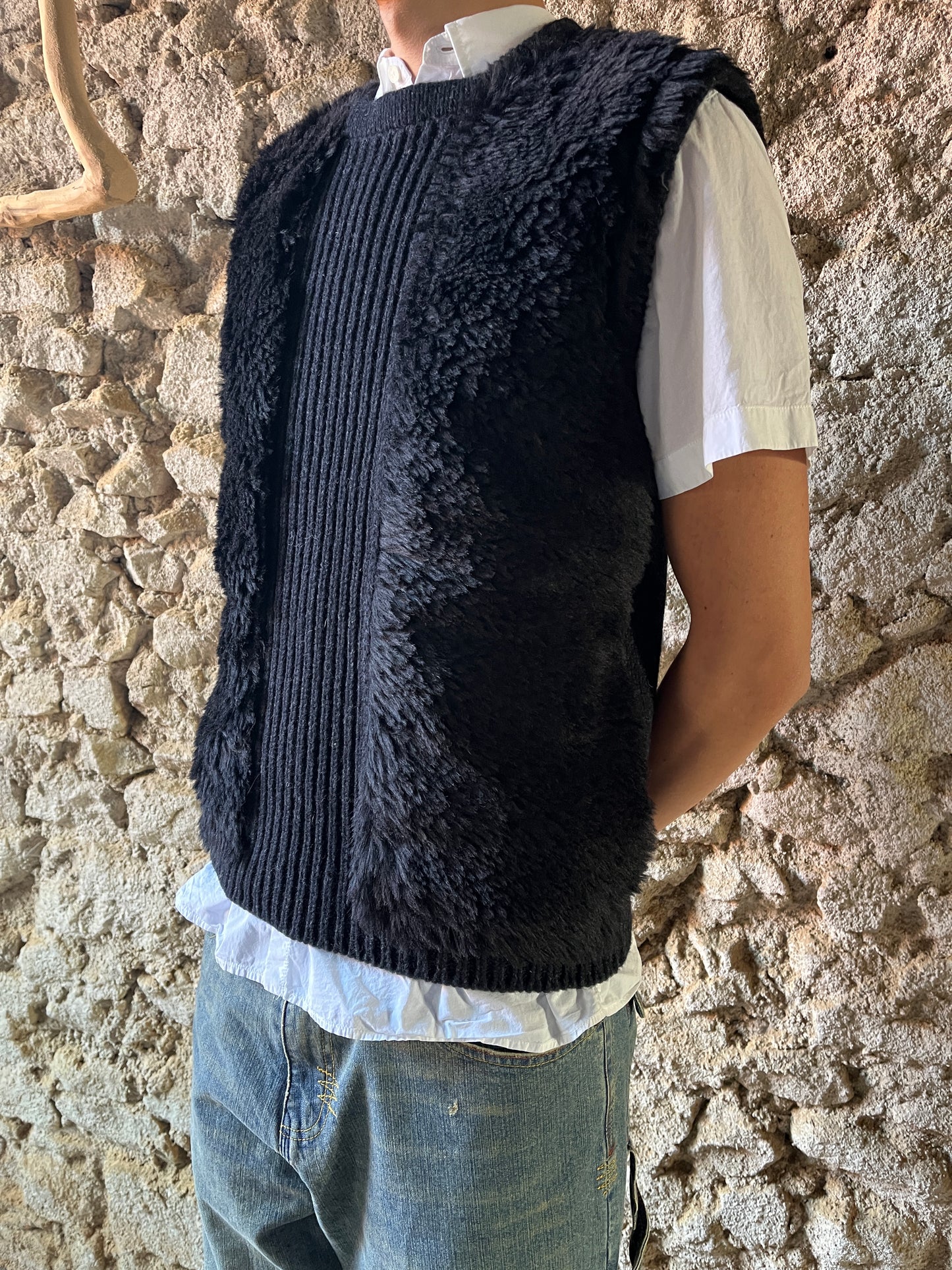 PRADA FW2007 BLACK FUR WOOL VEST SAMPLE (M-L)