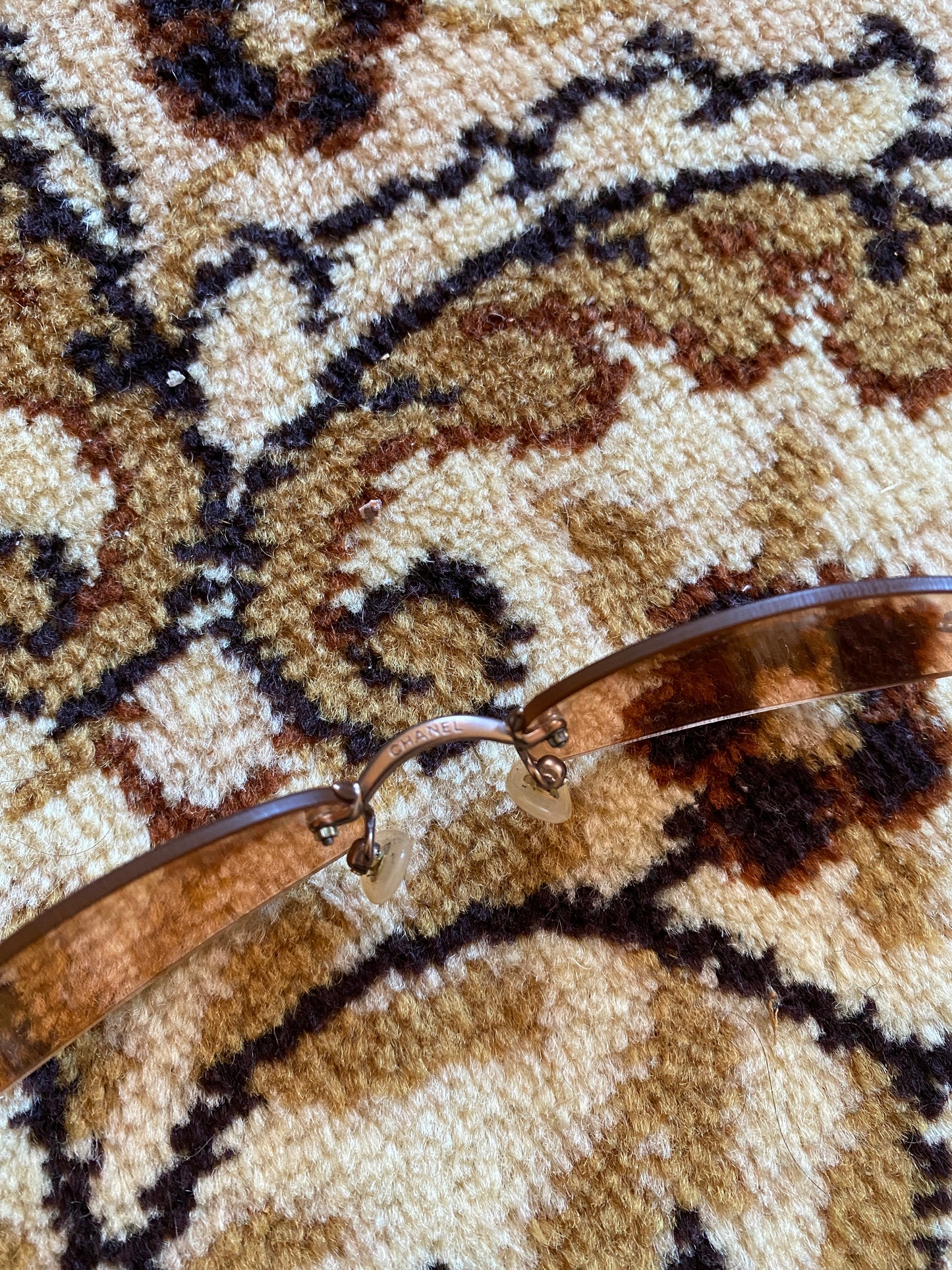 CHANEL 00s RIMLESS ROSE SUNGLASSES