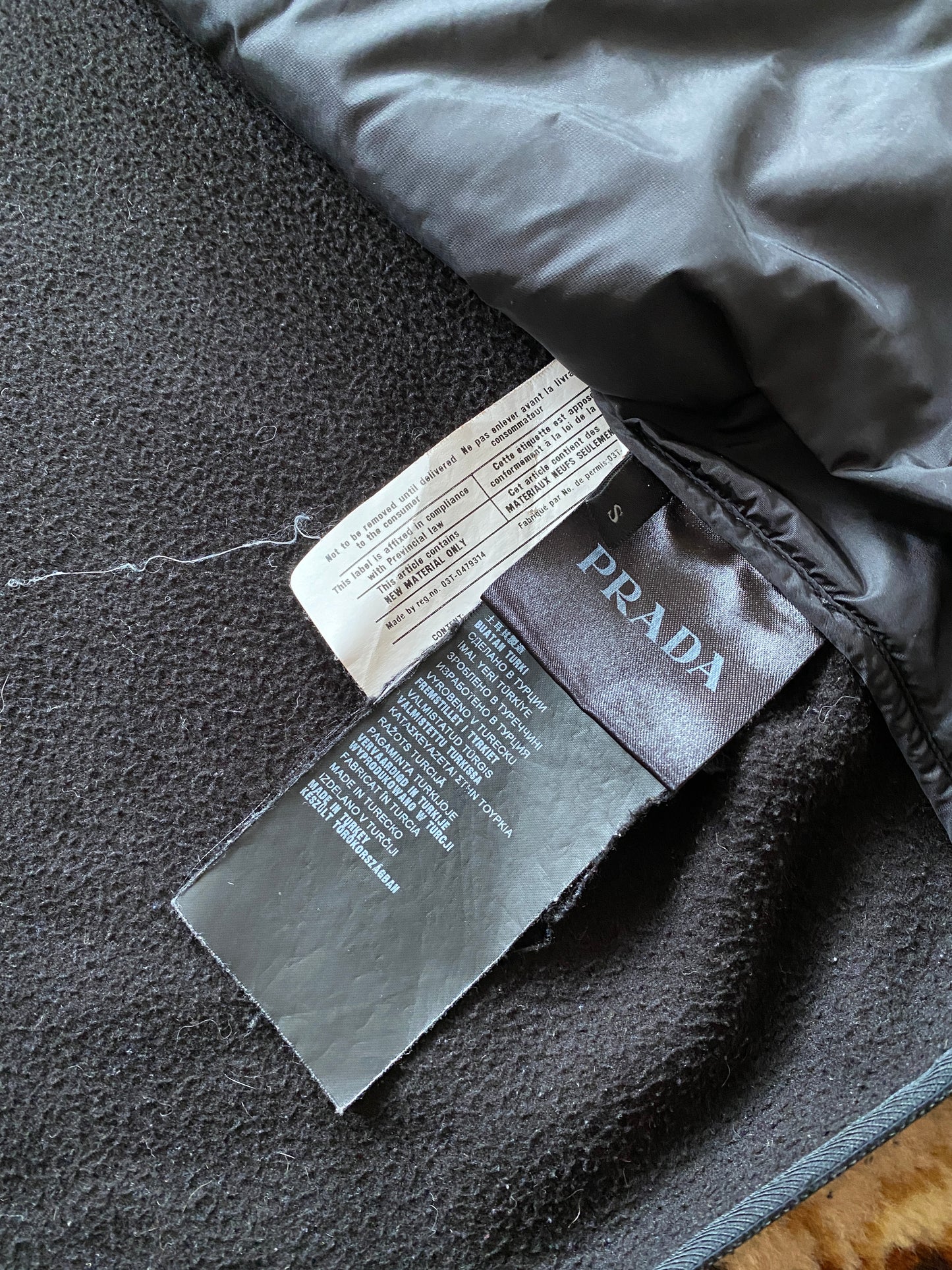 PRADA SPORT BLACK FLEECE JACKET FW2017 (S-M)