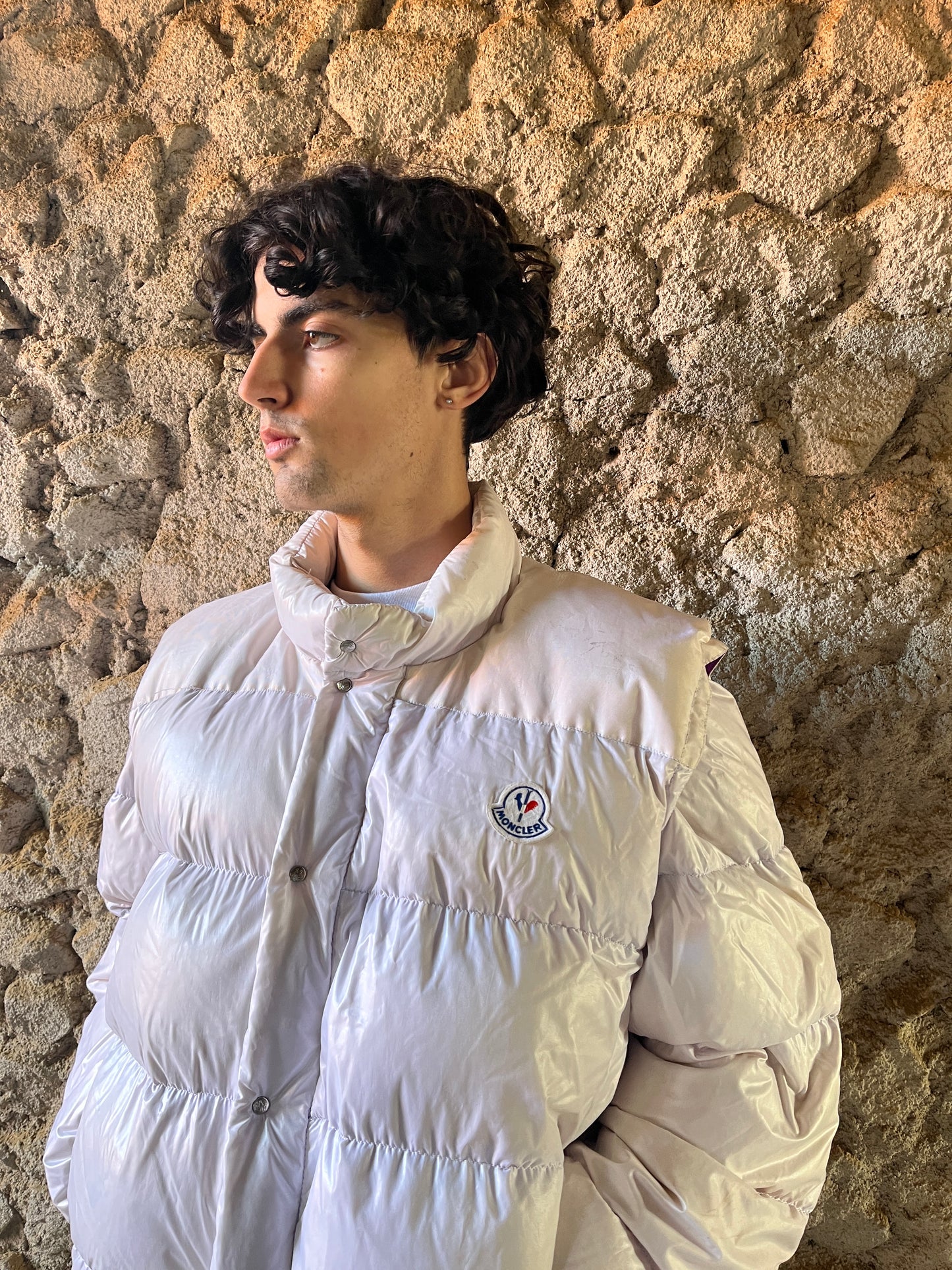 MONCLER PUFFER JACKET/VEST (L)