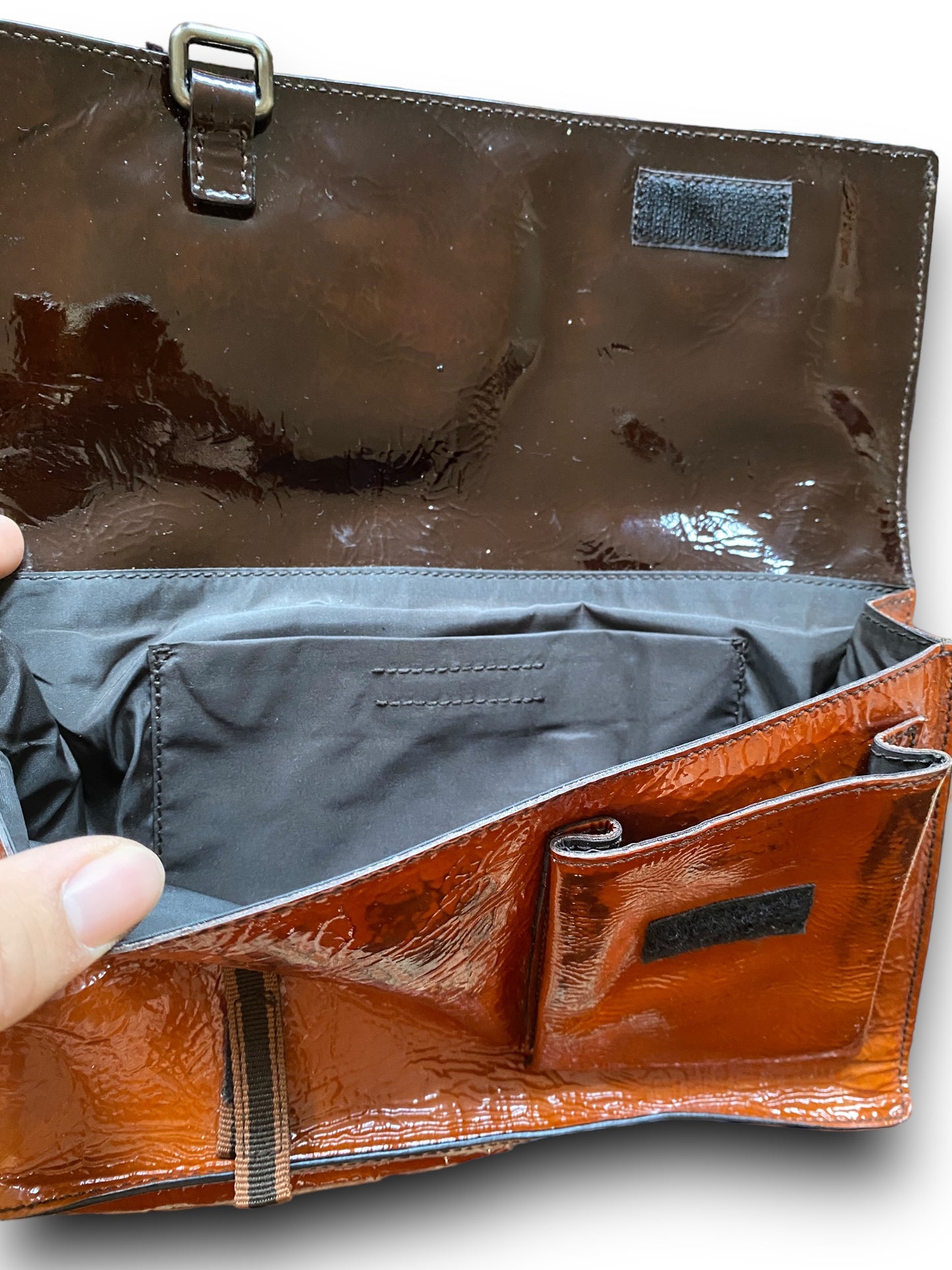 MIU MIU 90s ORANGE PATTENT LEATHER HANDBAG