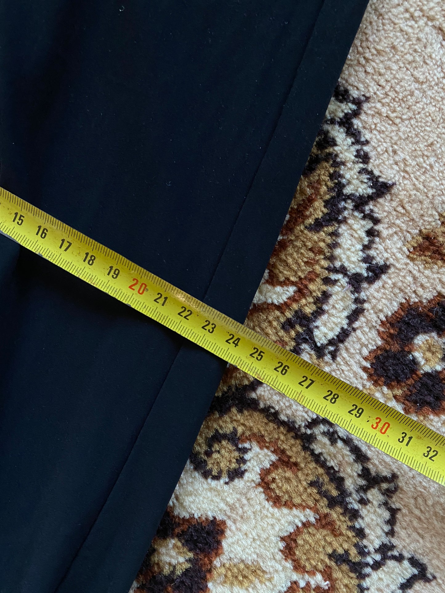 MFG BLACK BAGGY PANTS (S-M)