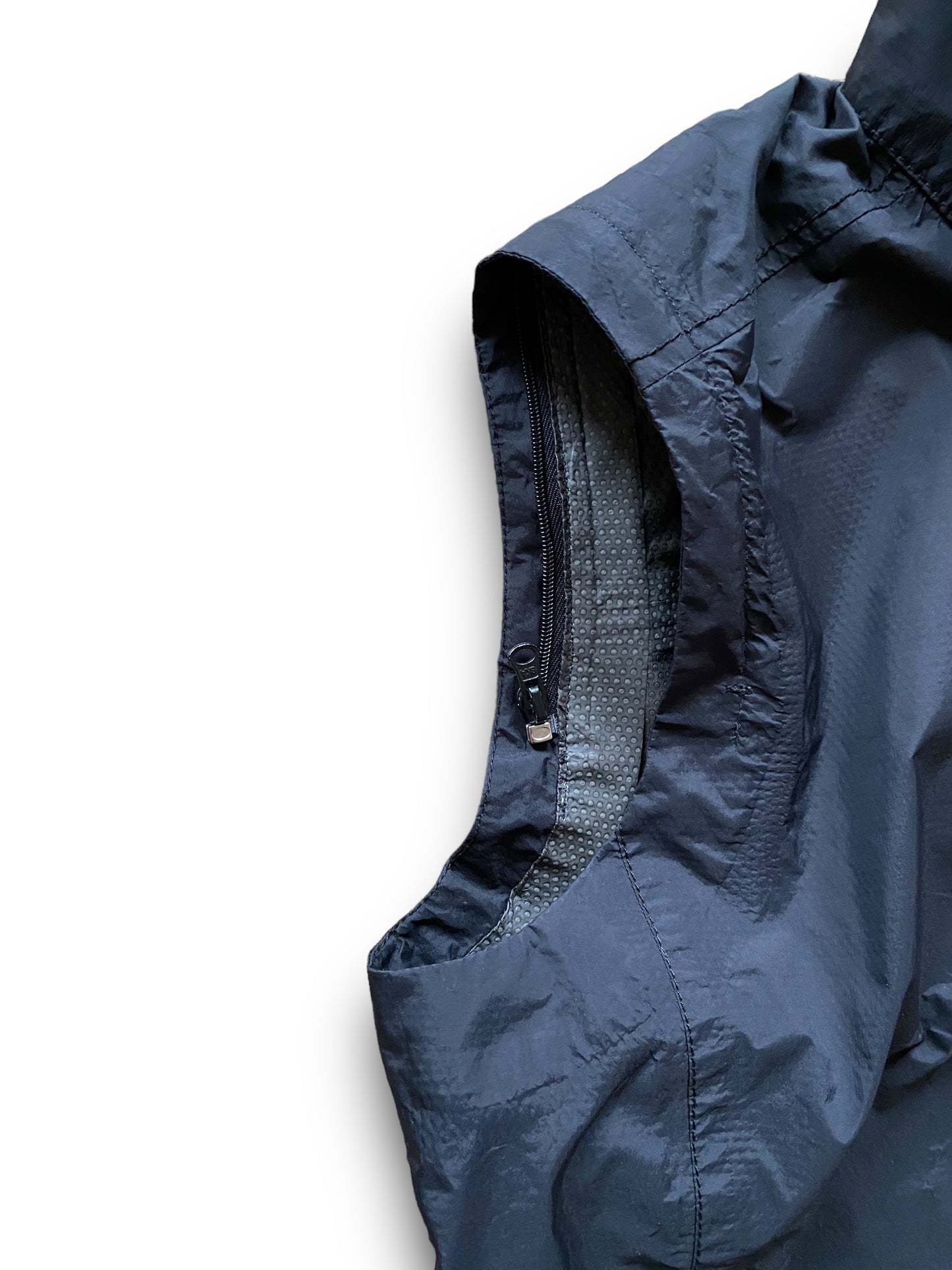 PRADA SPORT SLEEVELESS BLACK JACKET (S-M)