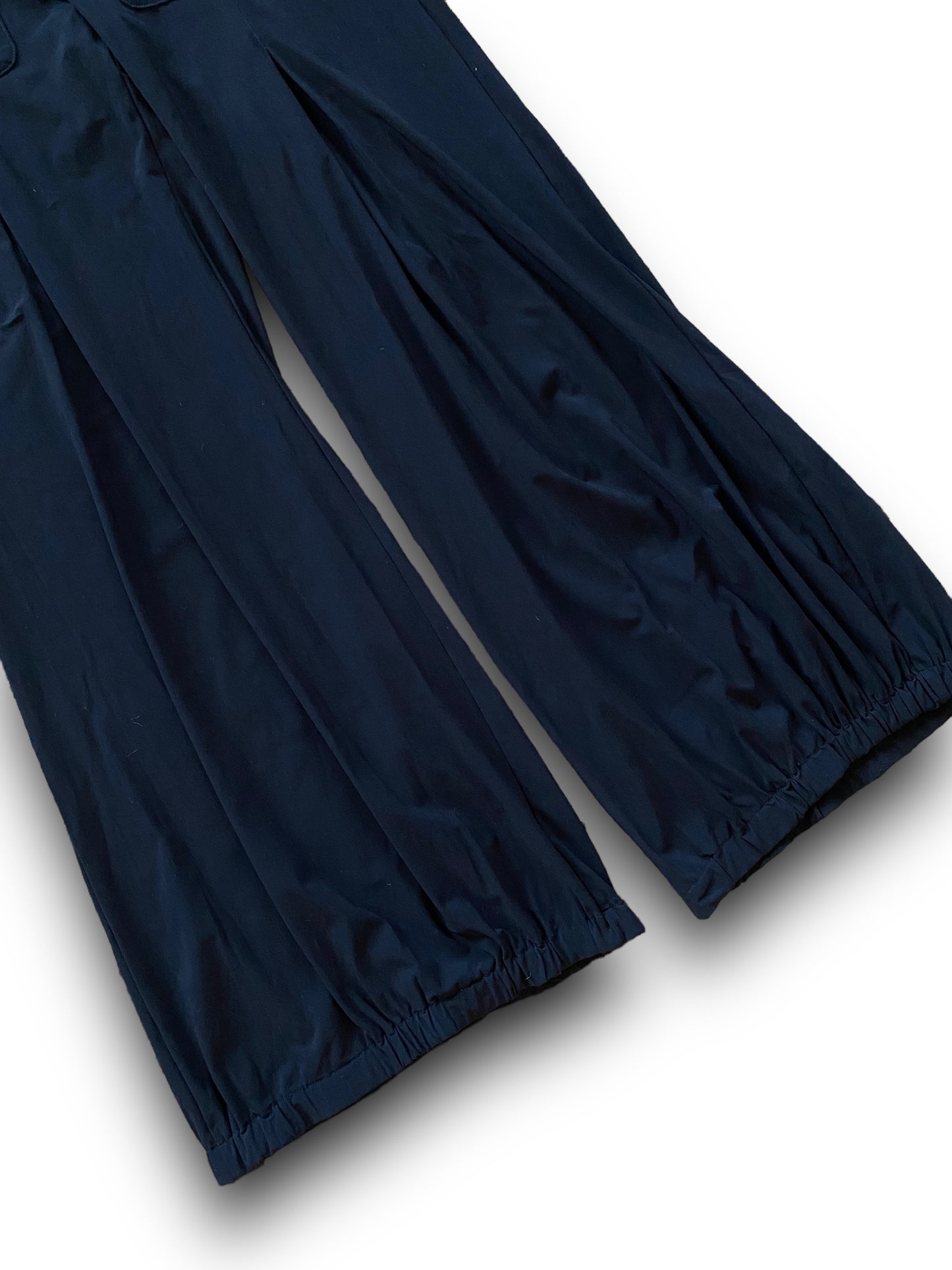 MFG BLACK BAGGY PANTS (S-M)