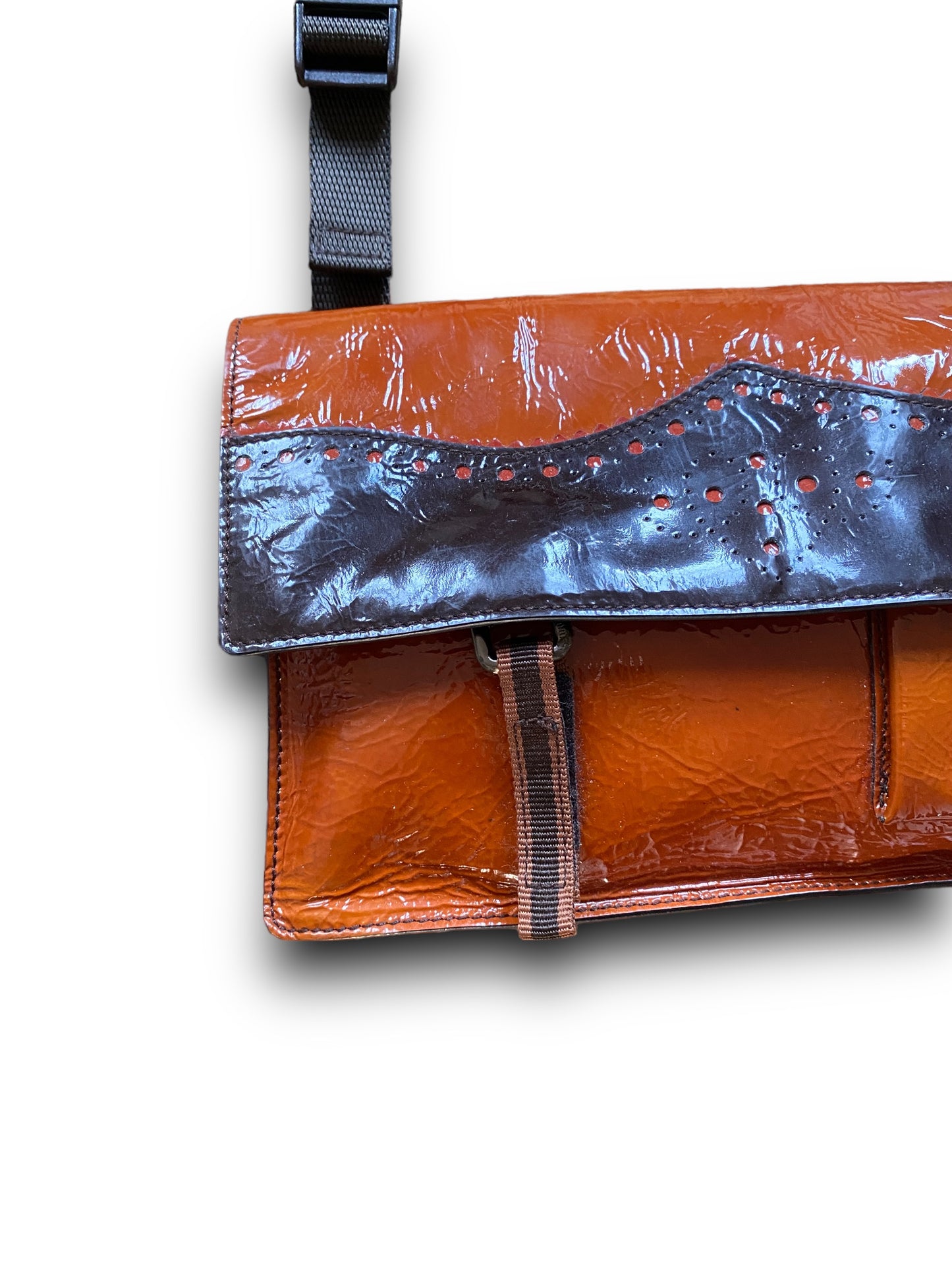 MIU MIU 90s ORANGE PATTENT LEATHER HANDBAG