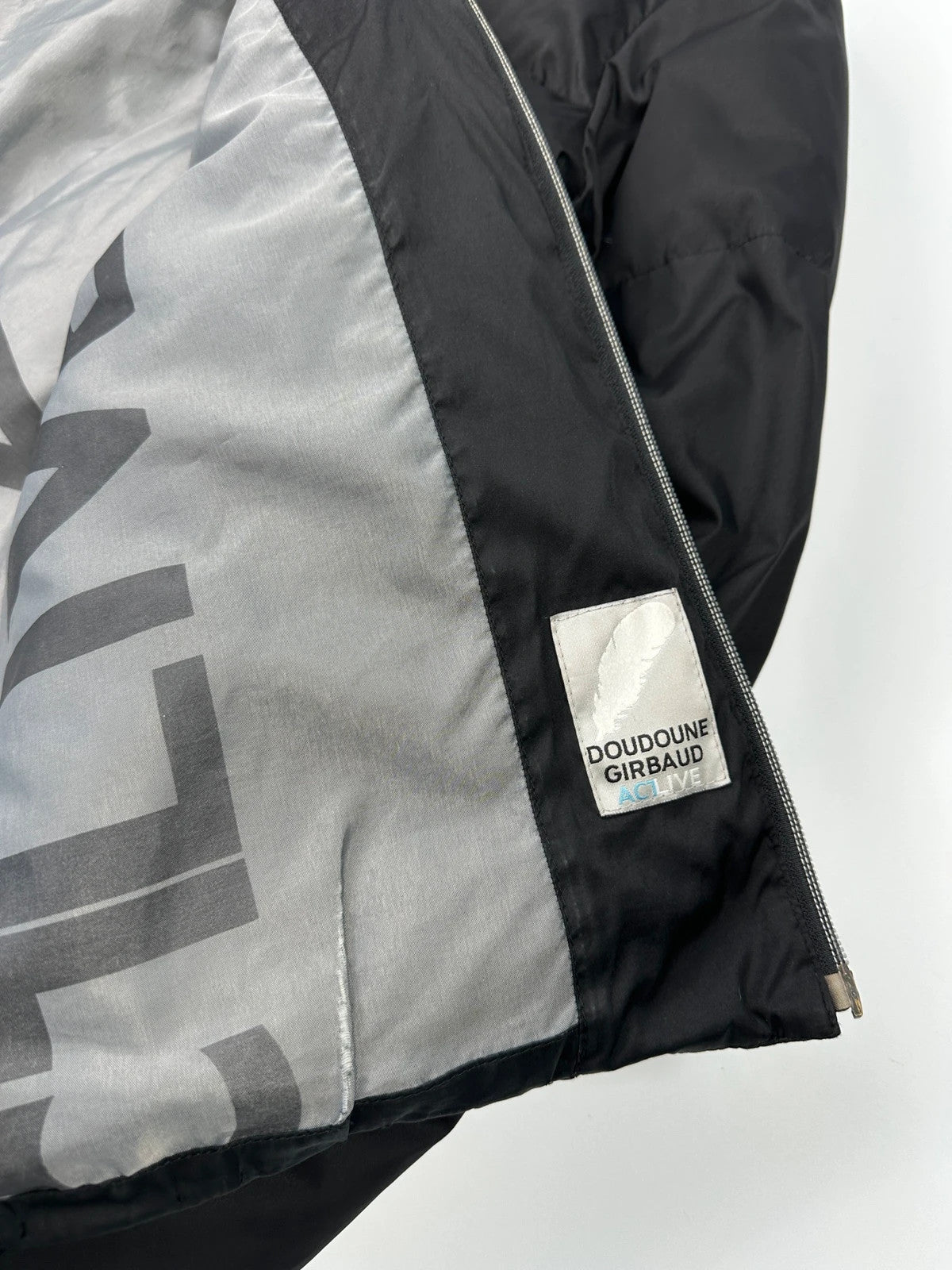Marithé + François Girbaud 90’s ActLive Black Nylon Straps Puffer Down Jacket