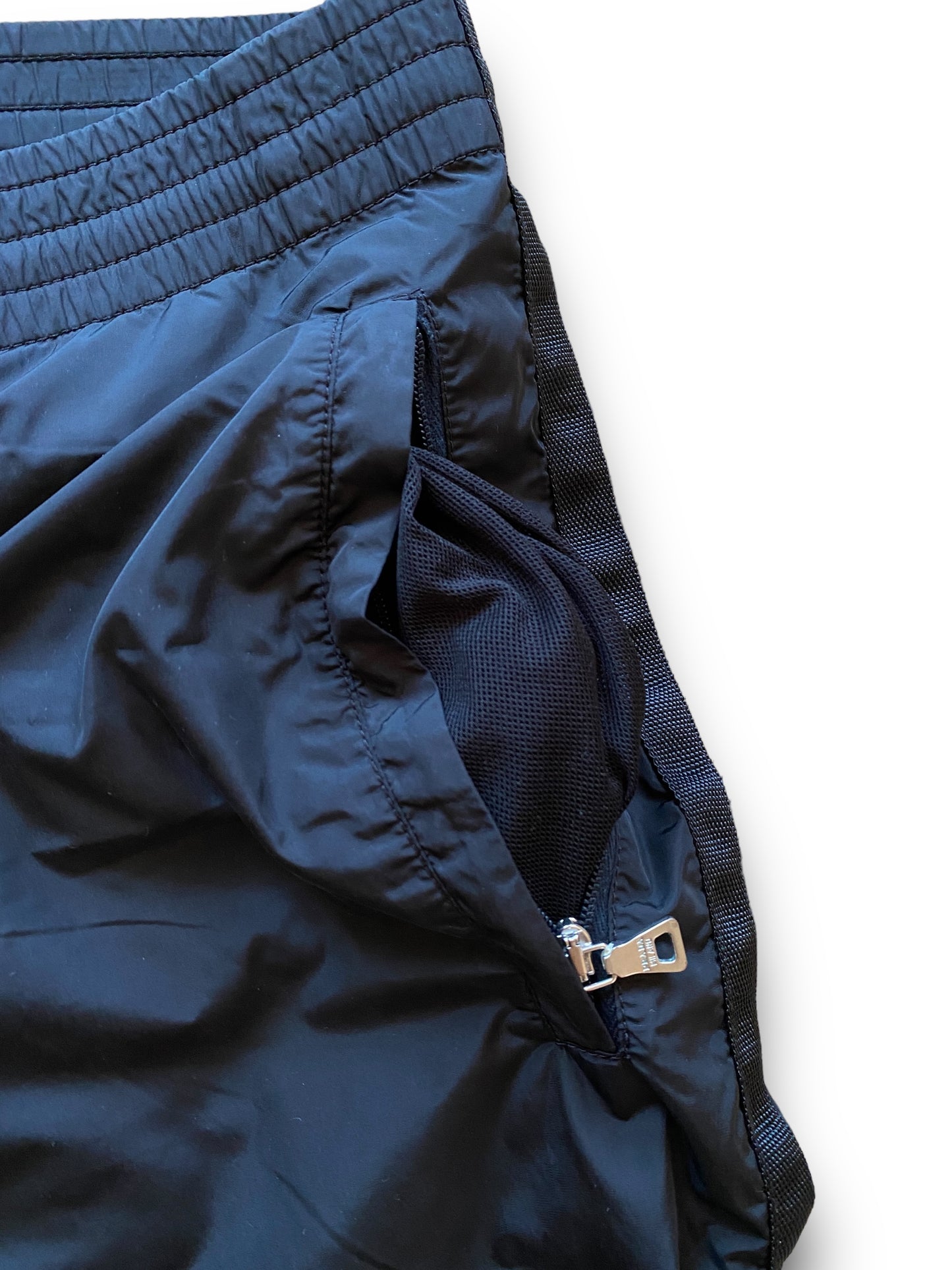 PRADA SPORT 2006 BLACK NYLON SHORT