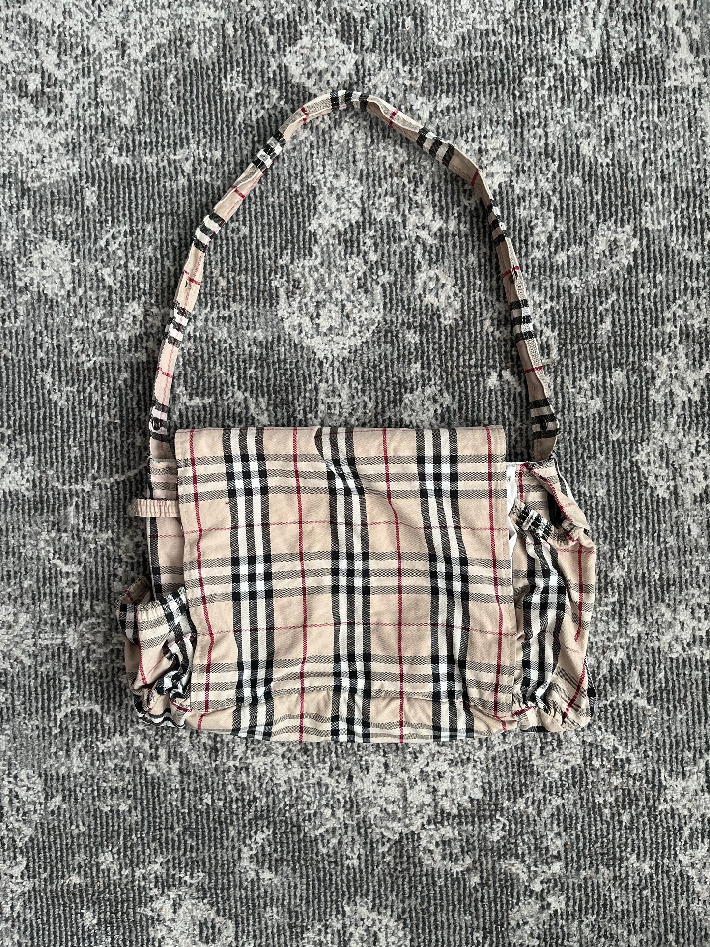BURBERRY SHOULDER BAG