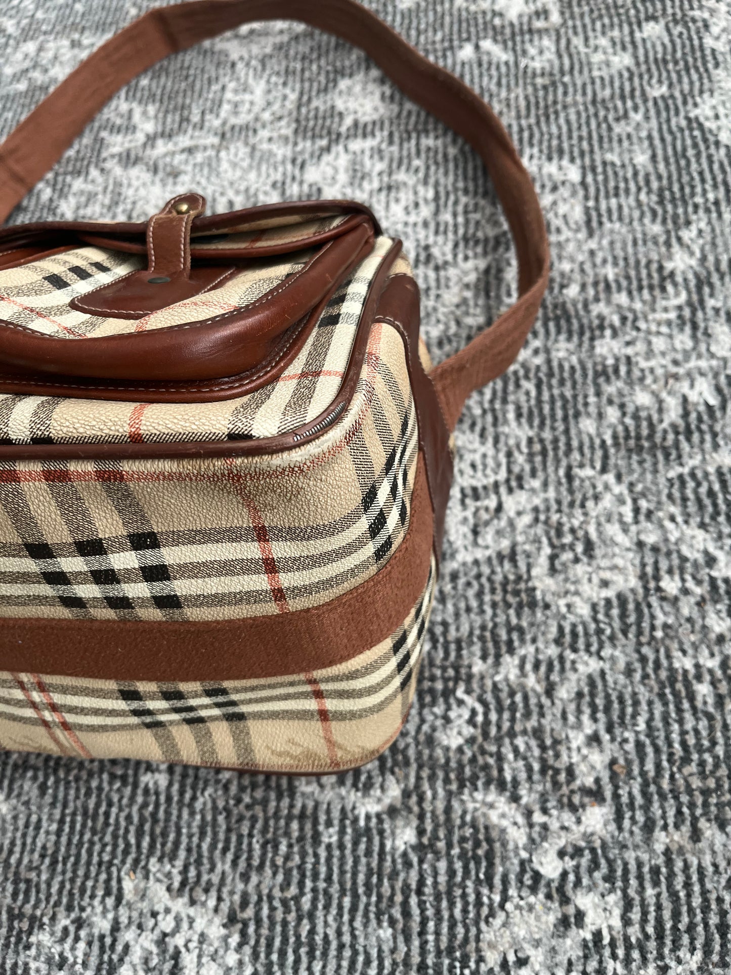 Burberrys Camera Bag