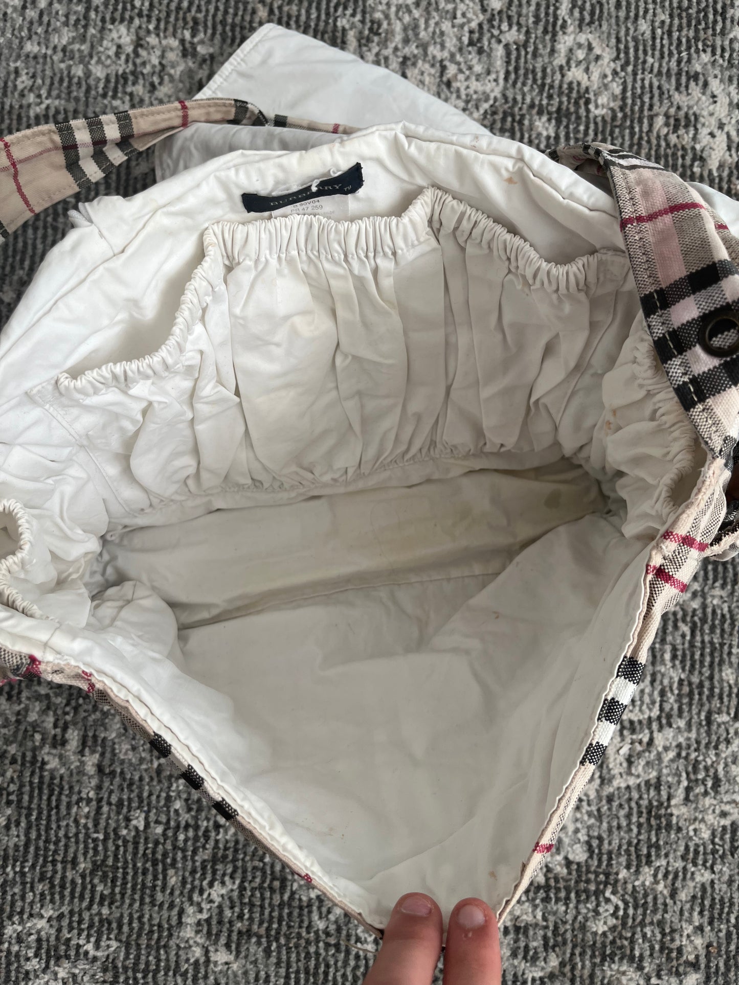 BURBERRY SHOULDER BAG