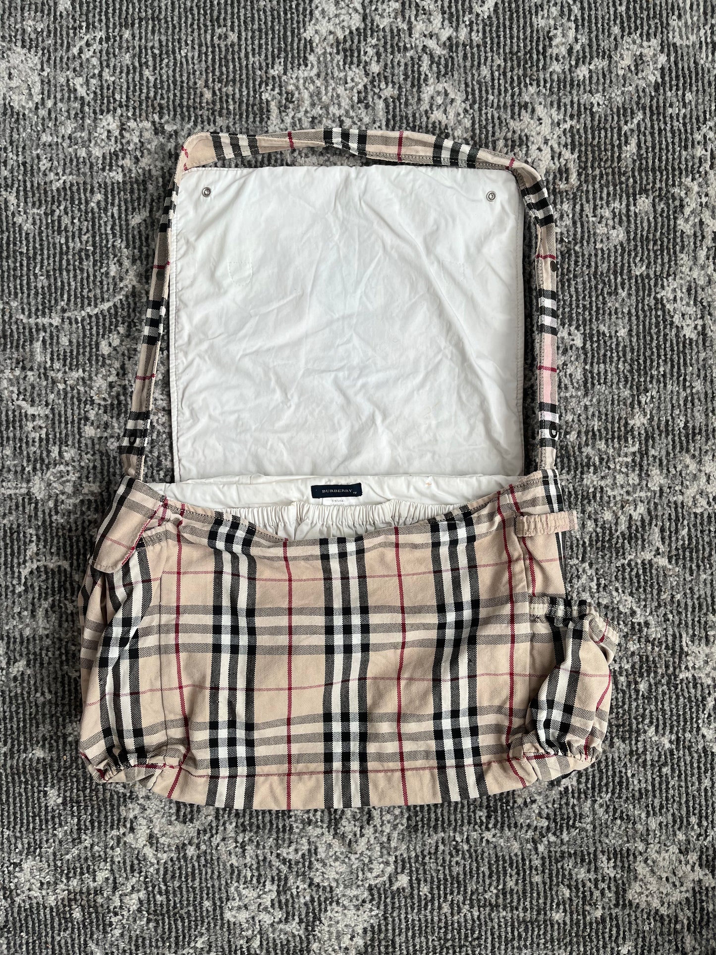 BURBERRY SHOULDER BAG