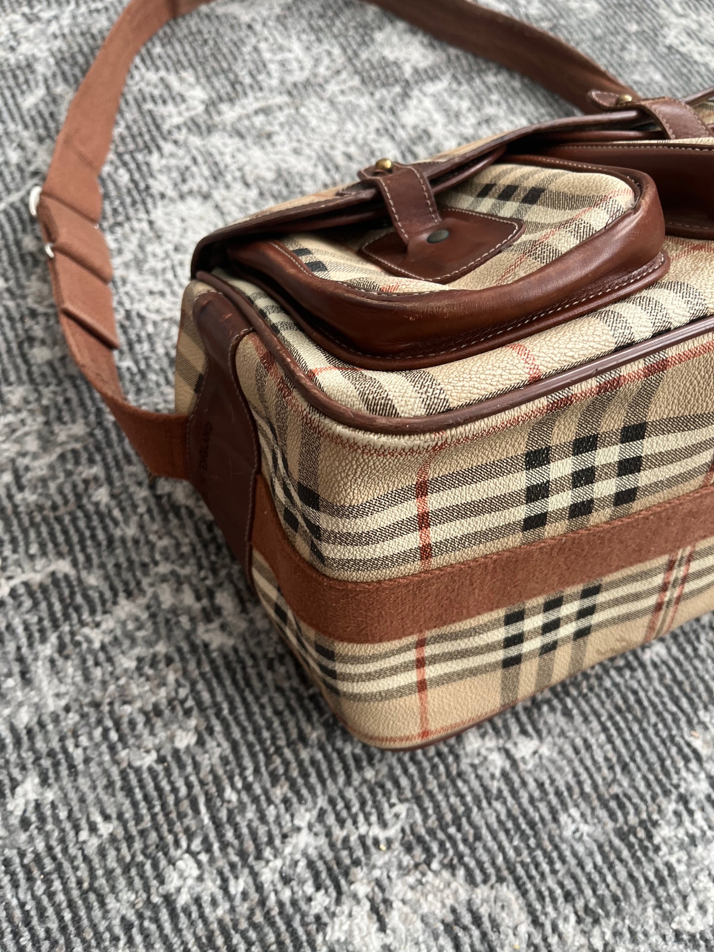 Burberrys Camera Bag