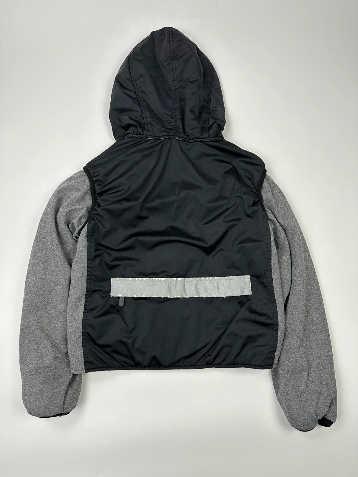Marithé François Girbaud 80s puffy hooded jacket black and grey with logo details.