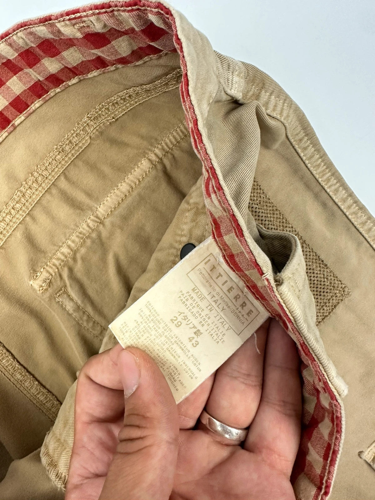 Dolce & Gabbana beige wide-leg trousers with cargo pockets and vintage 2003 design.