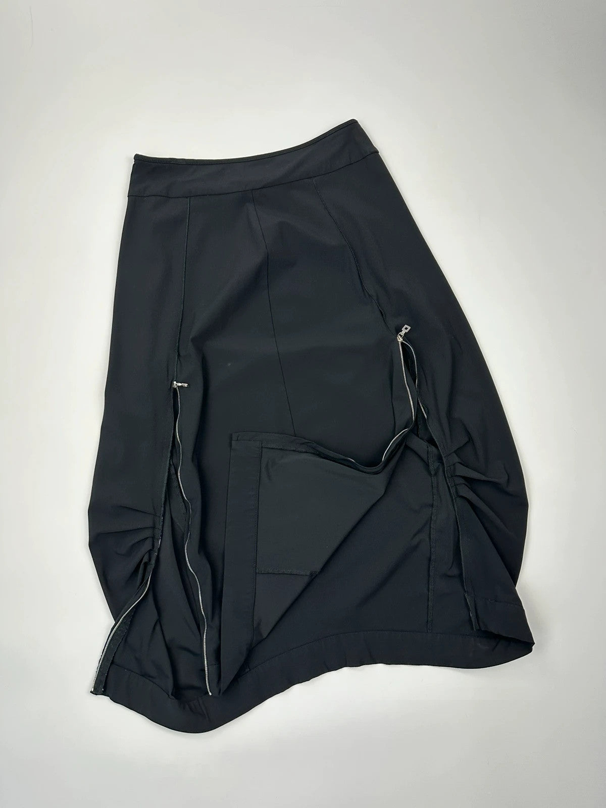 Marithé Francois Girbaud black mini skirt with double zip detail at the back.