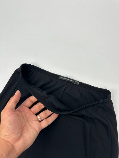Marithé Francois Girbaud black two-piece set with light elastic waist and minimalist design.