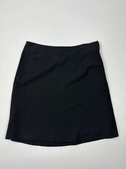 Prada black wool mid-length skirt with minimalist design and linearossa logo.