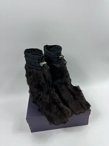 Prada brown fur Yeti boots with logo detail, vintage 1999 runway collection.
