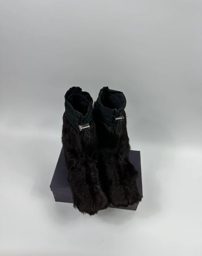 Prada brown fur Yeti boots with logo detail, vintage 1999 runway collection.