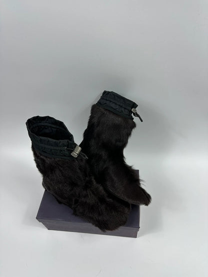 Prada brown fur Yeti boots with logo detail, vintage 1999 runway collection.