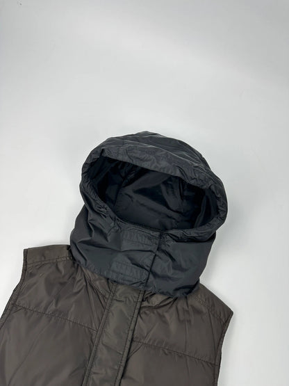 Prada brown puffer vest with retractable hood and linearossa logo details.