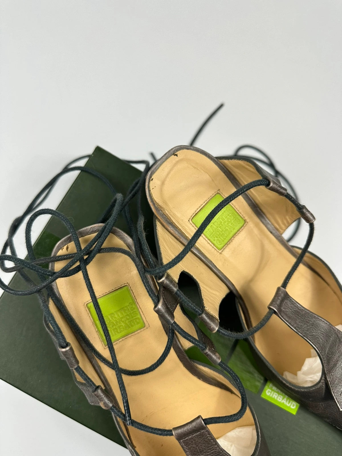 Marithé Francois Girbaud brown grey leather slingback heels with round toe and lace details.