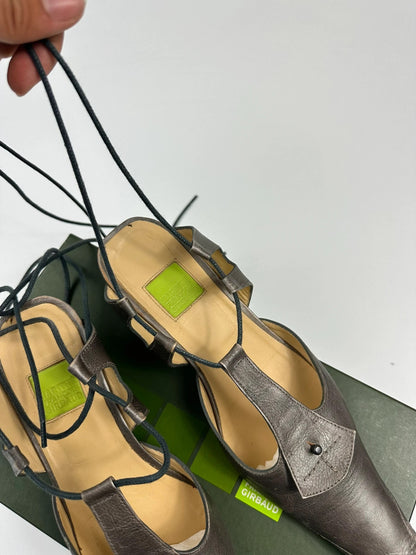 Marithé Francois Girbaud brown grey leather slingback heels with round toe and lace details.