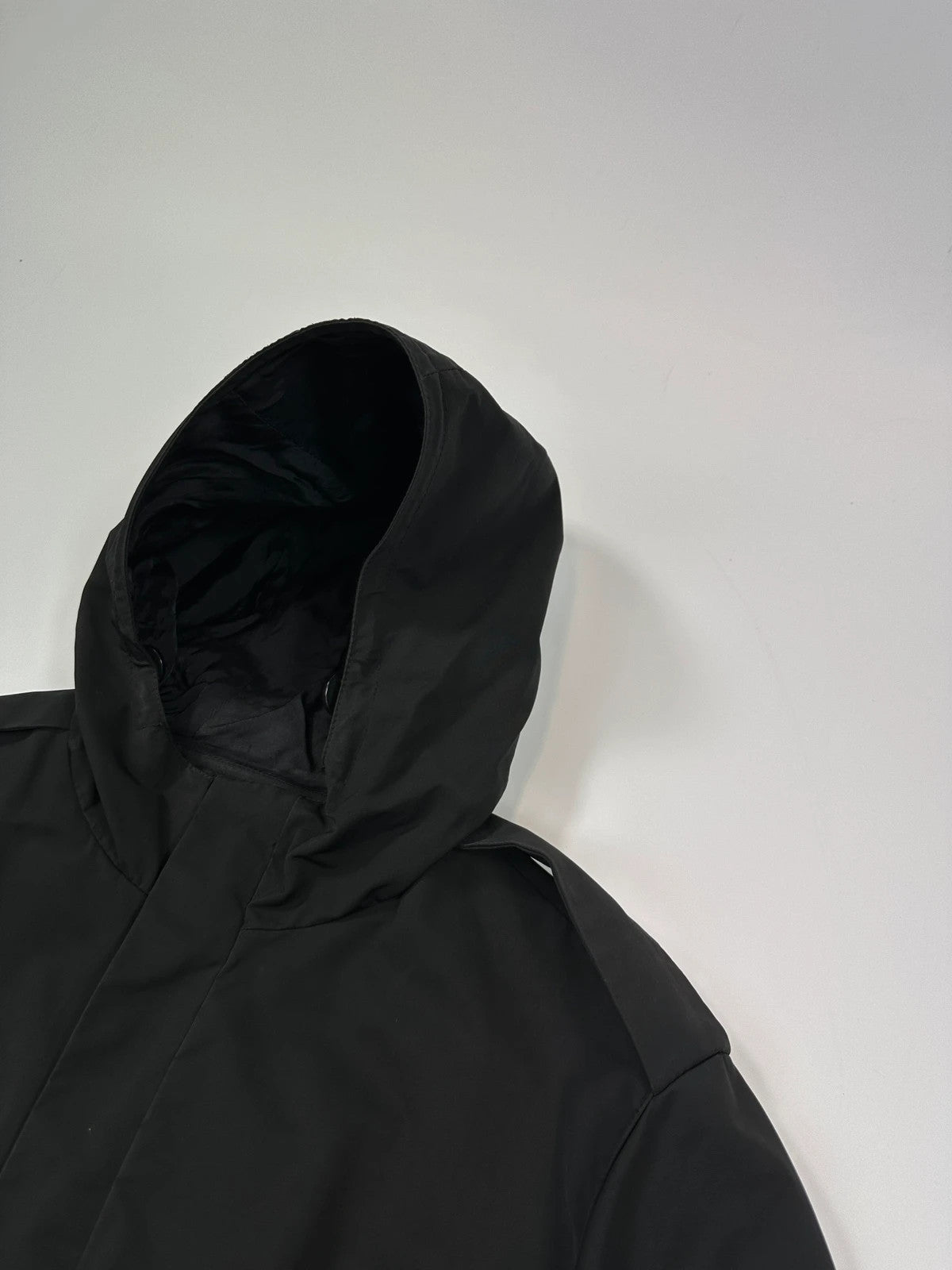 Prada black nylon hooded jacket with logo detail from FW2007 collection.