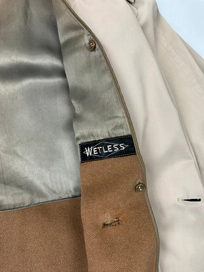 Burberrys beige trench coat jacket double breasted with removable lining and classic logo.