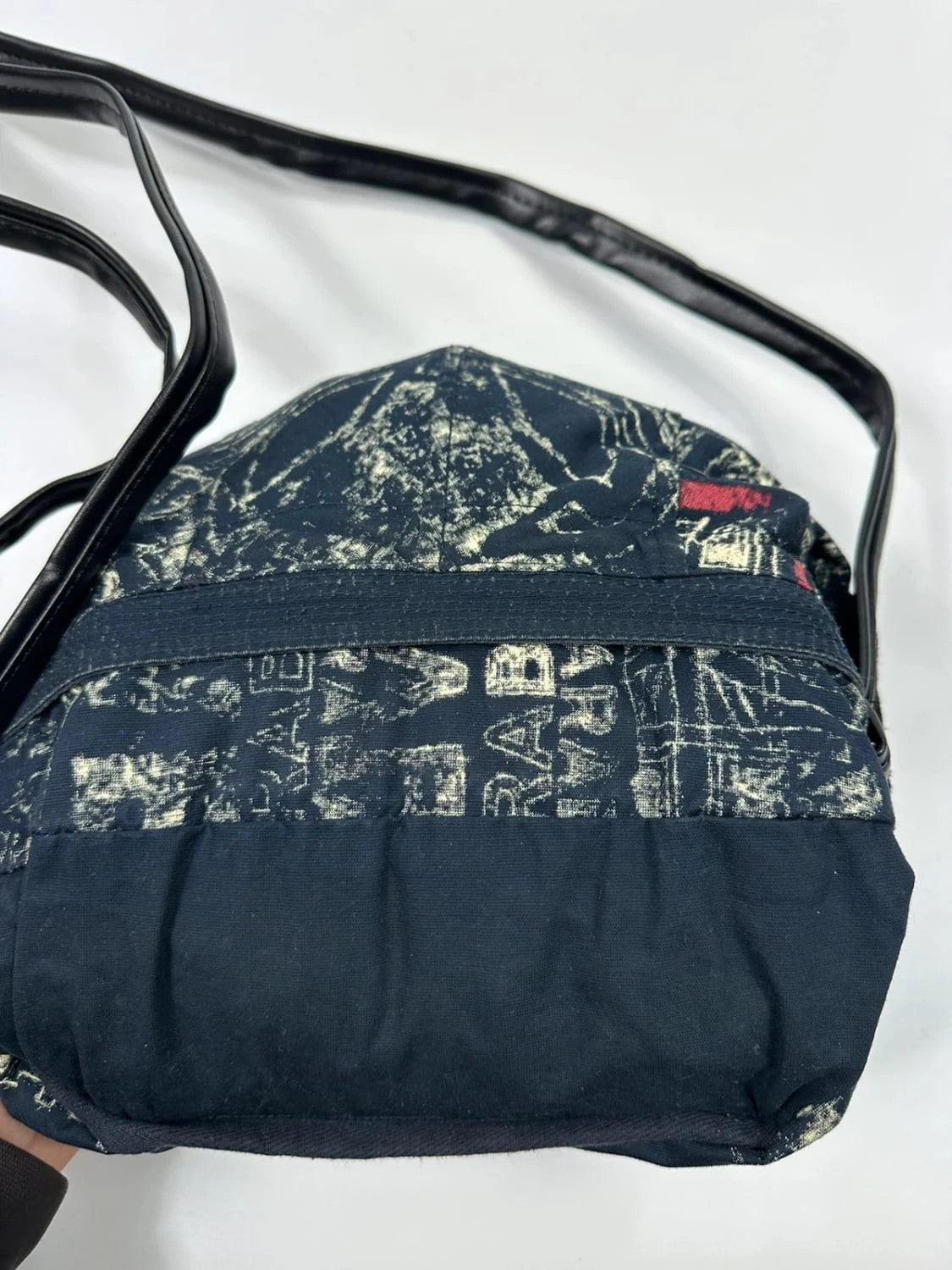 Marithé Francois Girbaud navy multi-pocket jacket adjustable fit packable design.