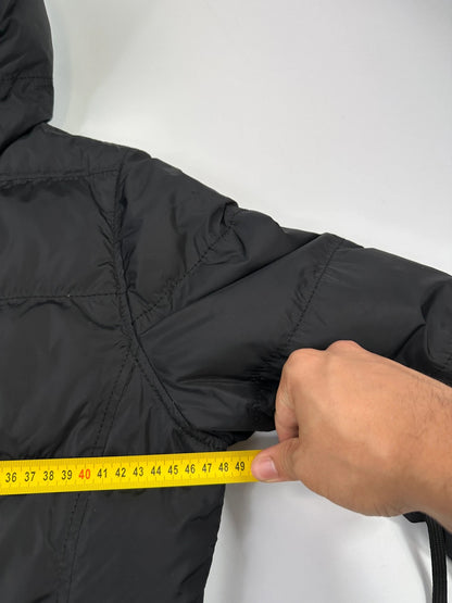 Prada black fitted nylon down puffer jacket with hood and logo detail.
