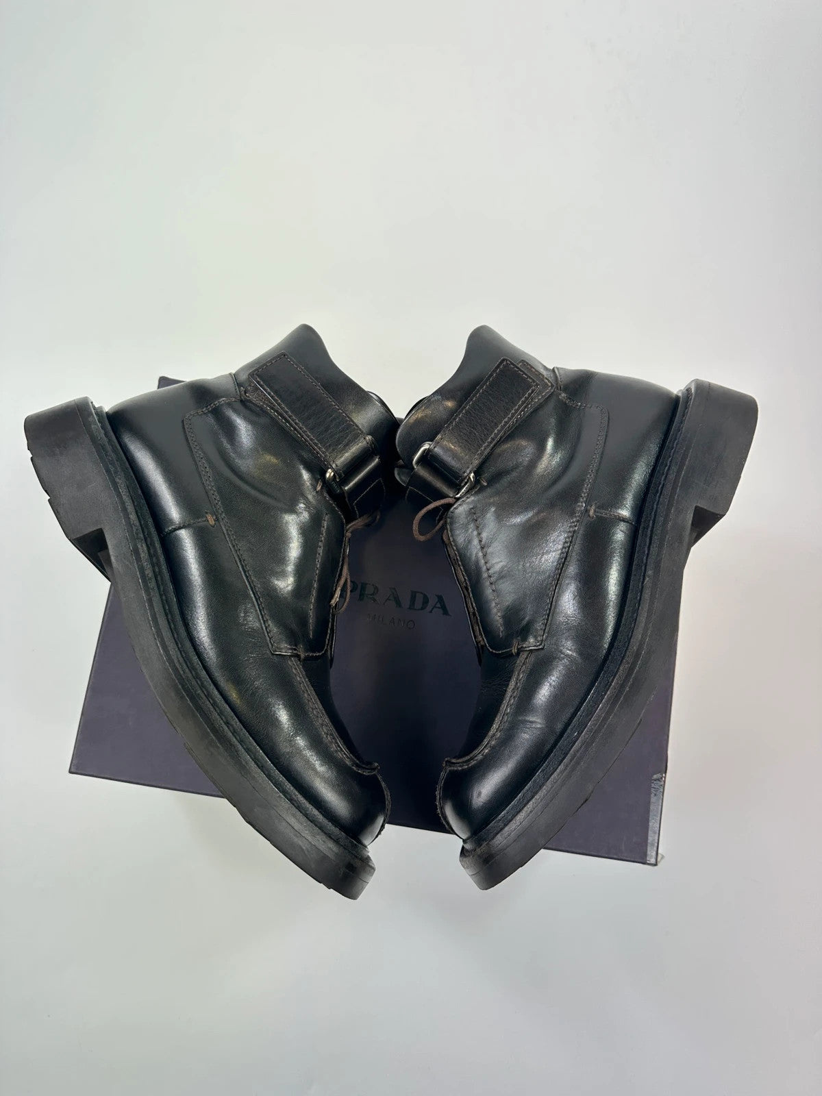 Prada black leather ankle boots with laces and Velcro, vintage 1999 collection.