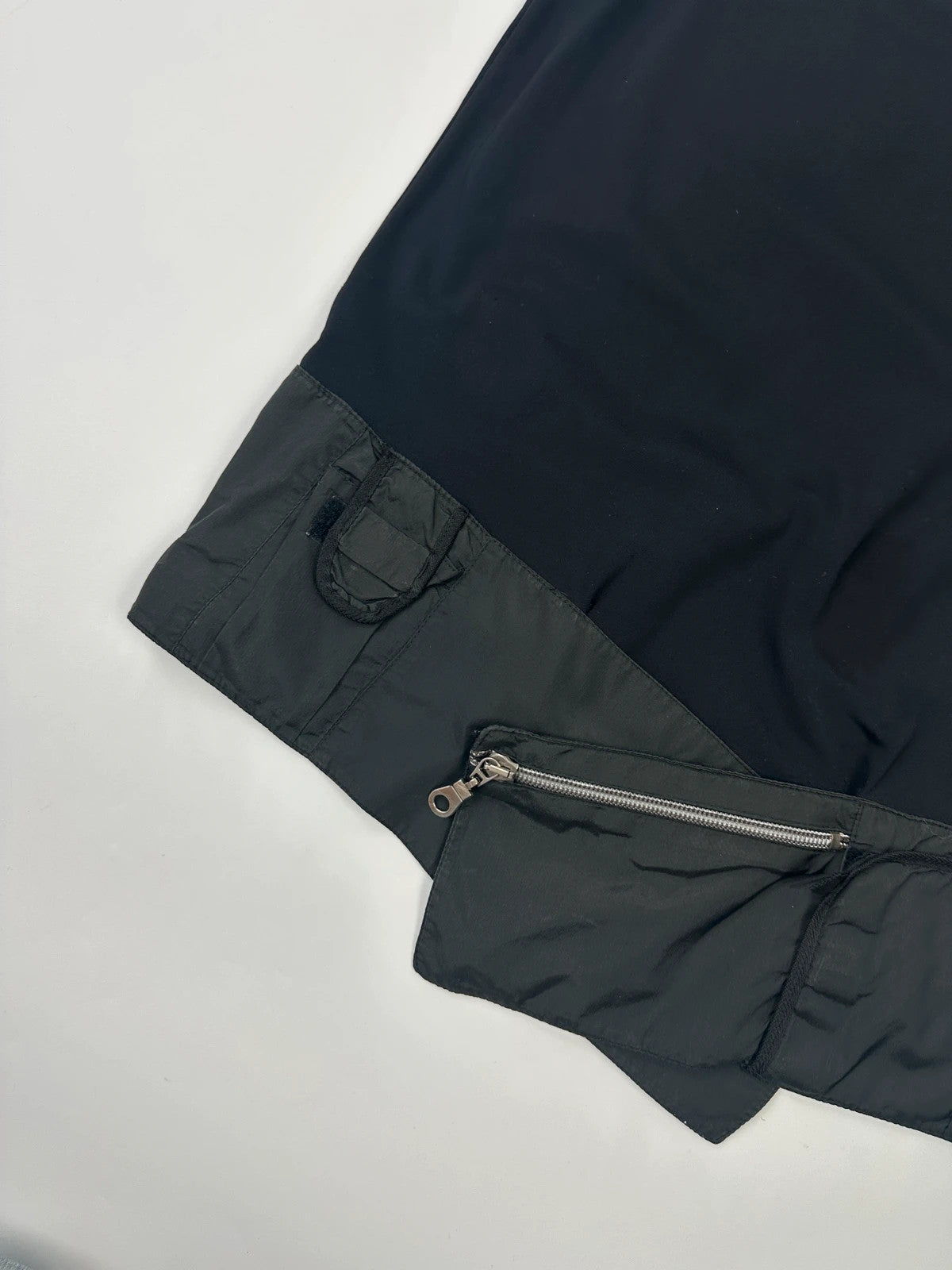 Marithé François Girbaud navy blue belted tank top with 90's minimalist design.