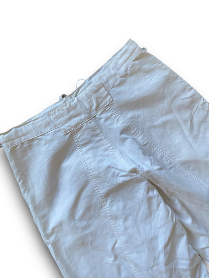 MFG WHITE BAGGY PARACHUTE PANTS (M-L)