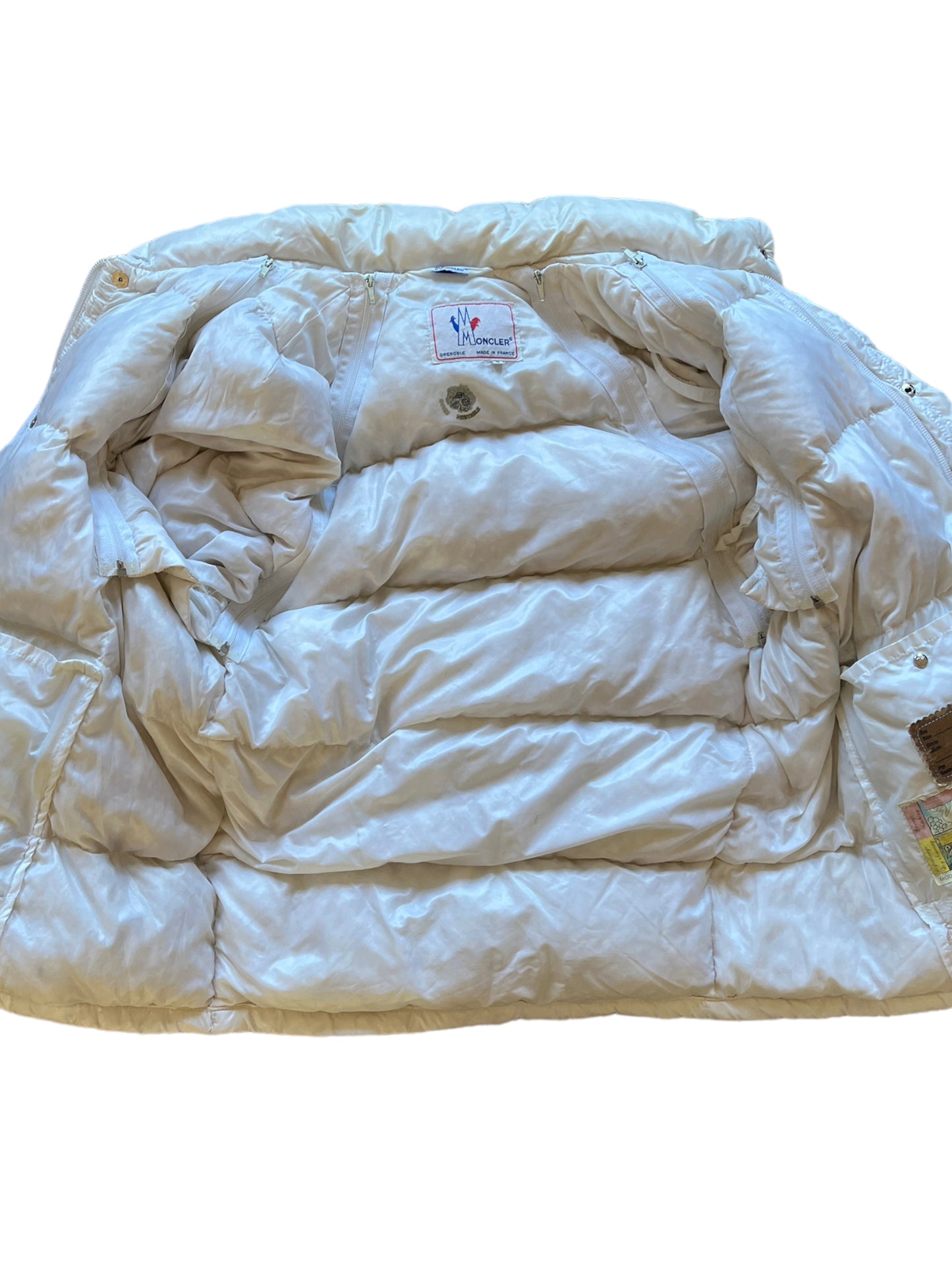 MONCLER PUFFER JACKET/VEST (L)