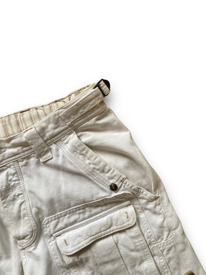 D&G WHITE SHORT FRONT CARGO POCKETS