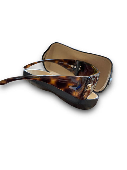 CHANEL STRASS BROWN SUNGLASSES