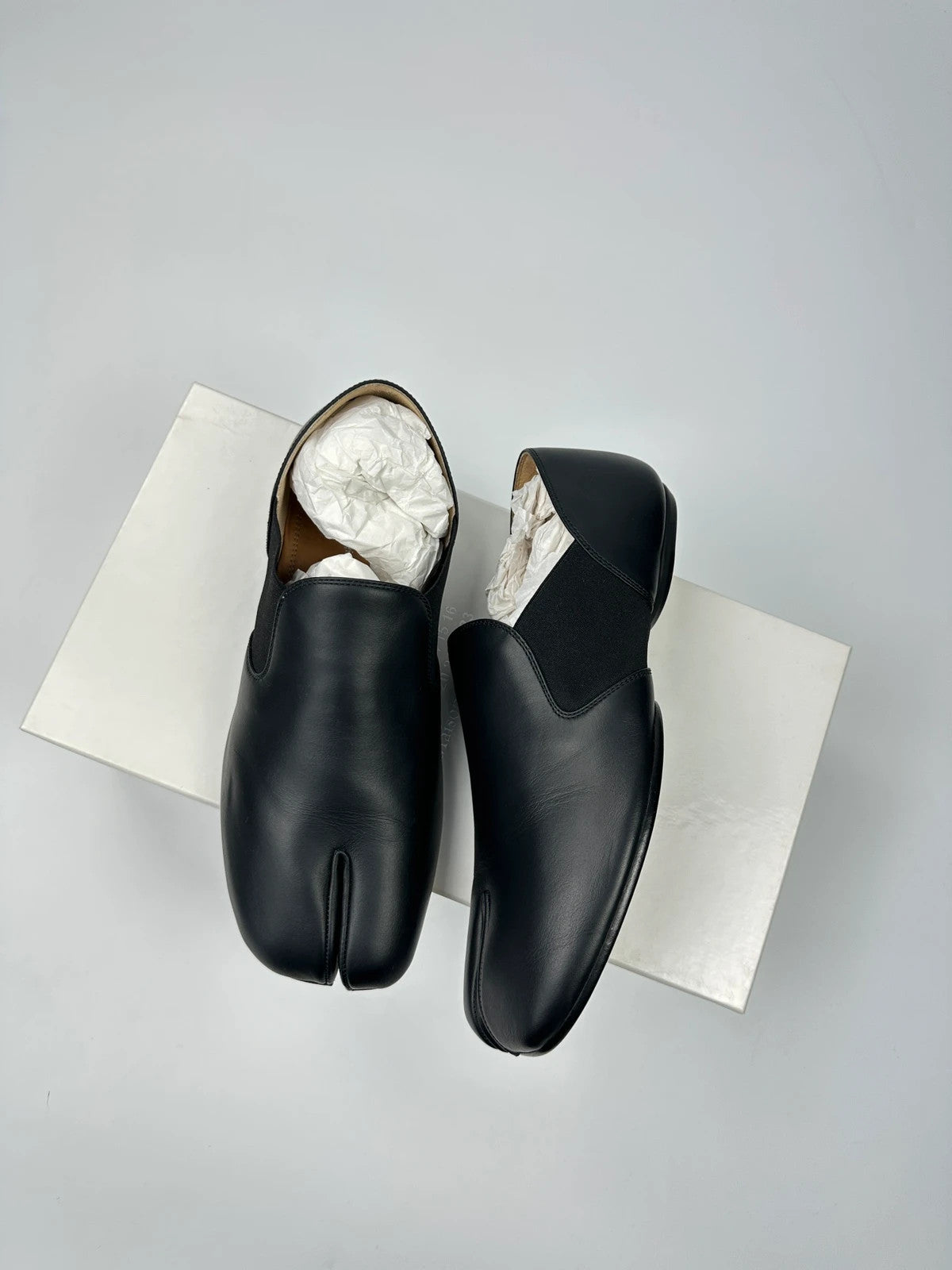 Margiela Tabi Mules Leather Black Dress Shoes