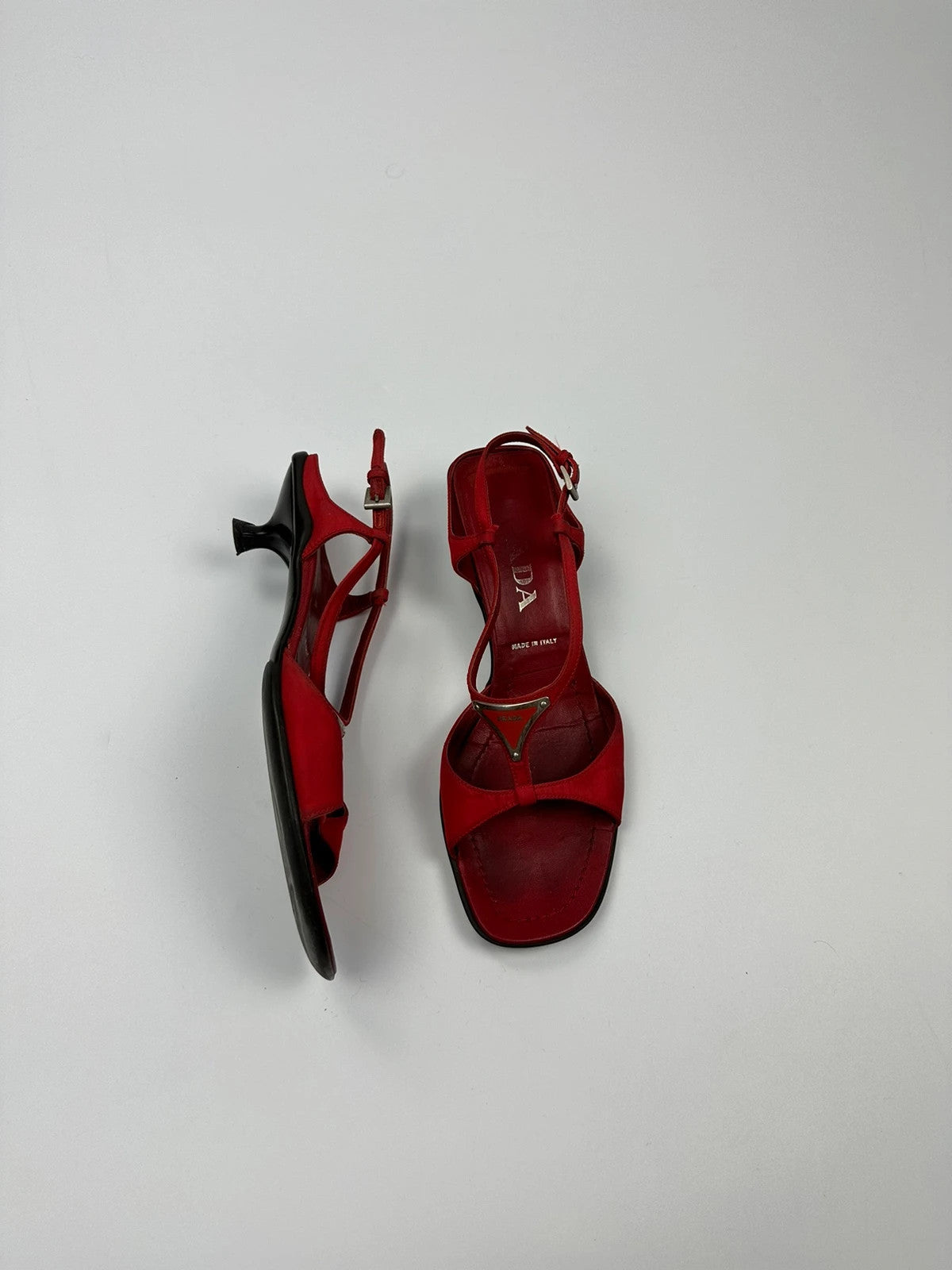 Prada Milano SS2000 Red SlingBack Pumps Heels