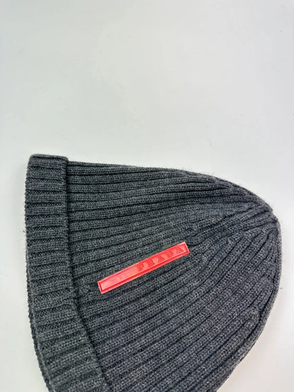 Prada Sport 00’s Grey Ribbed Wool Beanie RedTab