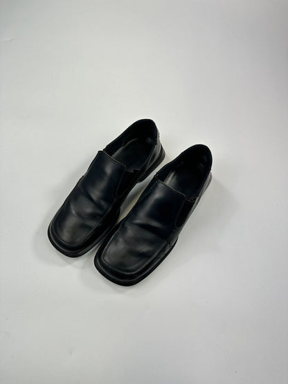 Prada Milano FW1999 Black Leather Square Toe Loafer  Dress Shoes