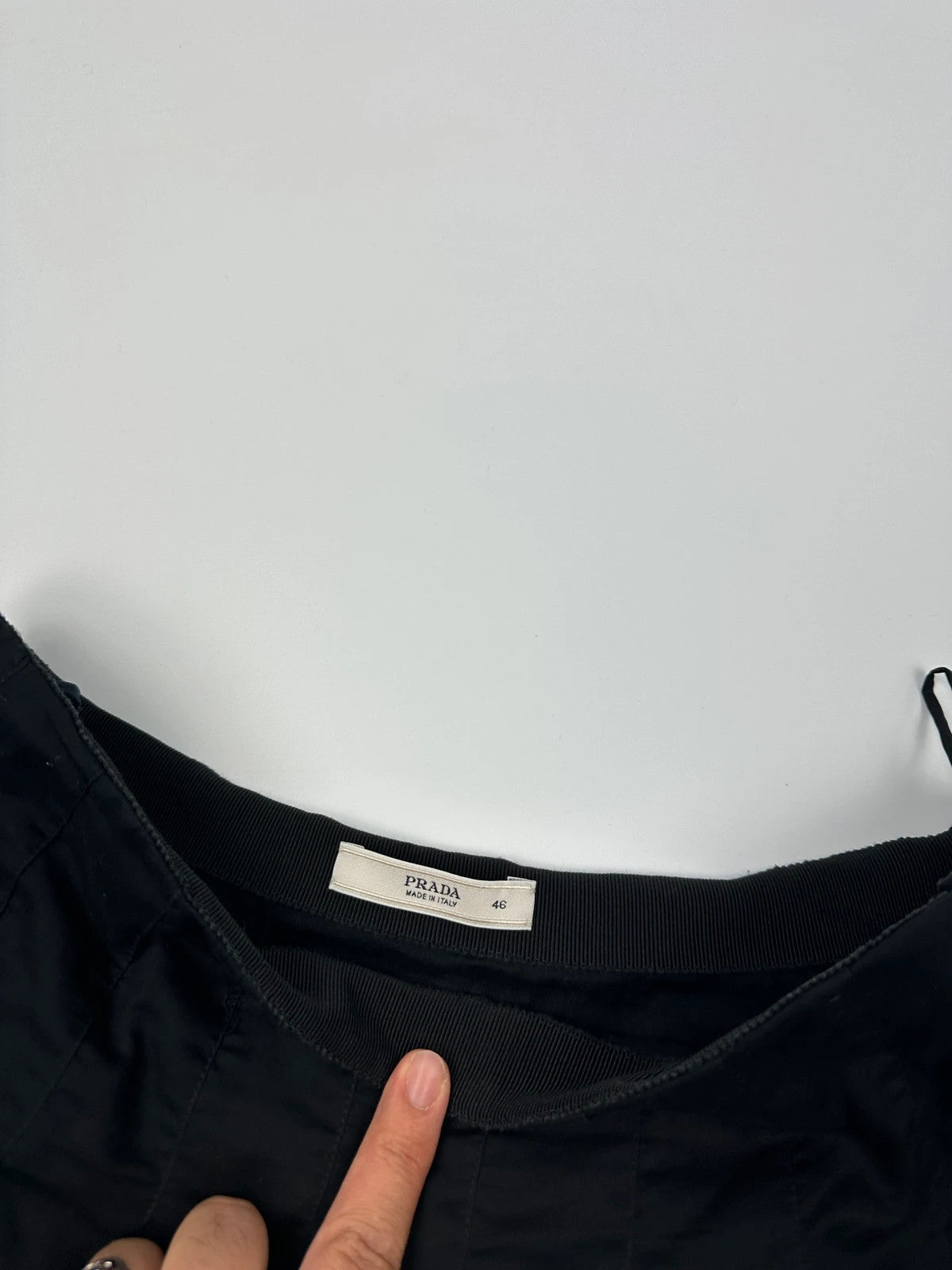 Prada Milano Early 00’s Black Ballon Pleats Mid Length Skirt